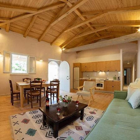 Villa Avli - Tranquil Stonehouse In Lefkada Alexandros Exterior foto