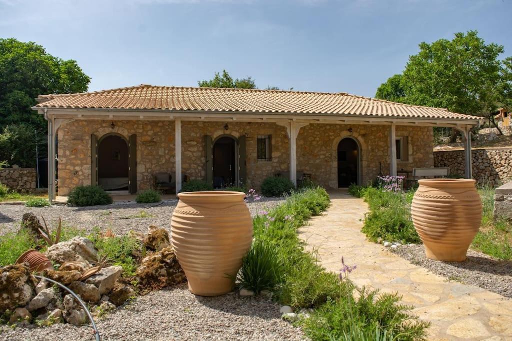Villa Avli - Tranquil Stonehouse In Lefkada Alexandros Exterior foto